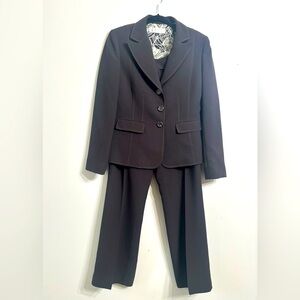 Tahari Arthur S. Levine Pant Suit Chocolate Brown 8/10